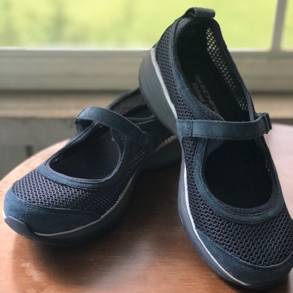 Skechers Relaxed Fit - Picture 5 of 10